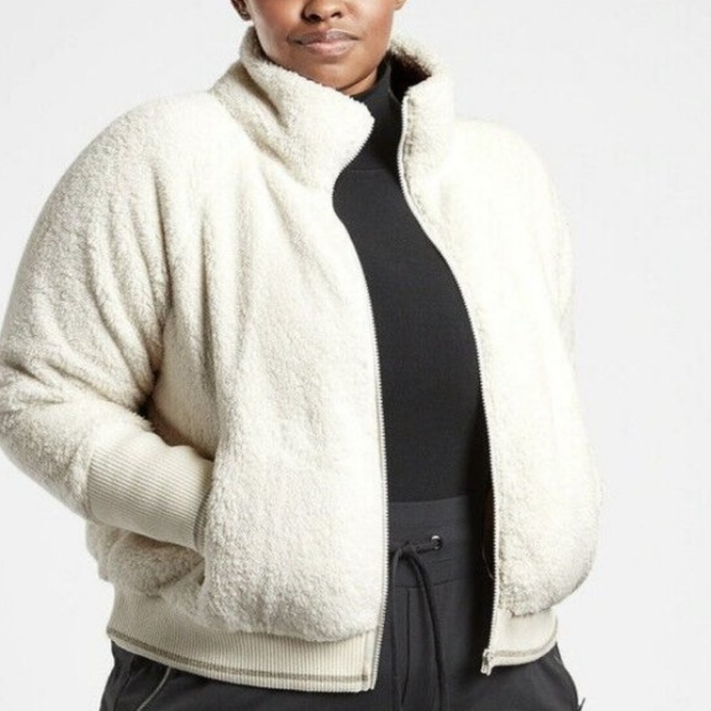 BNWT Athleta Cropped Bomber Jacket Natural Beige Cream Size XL